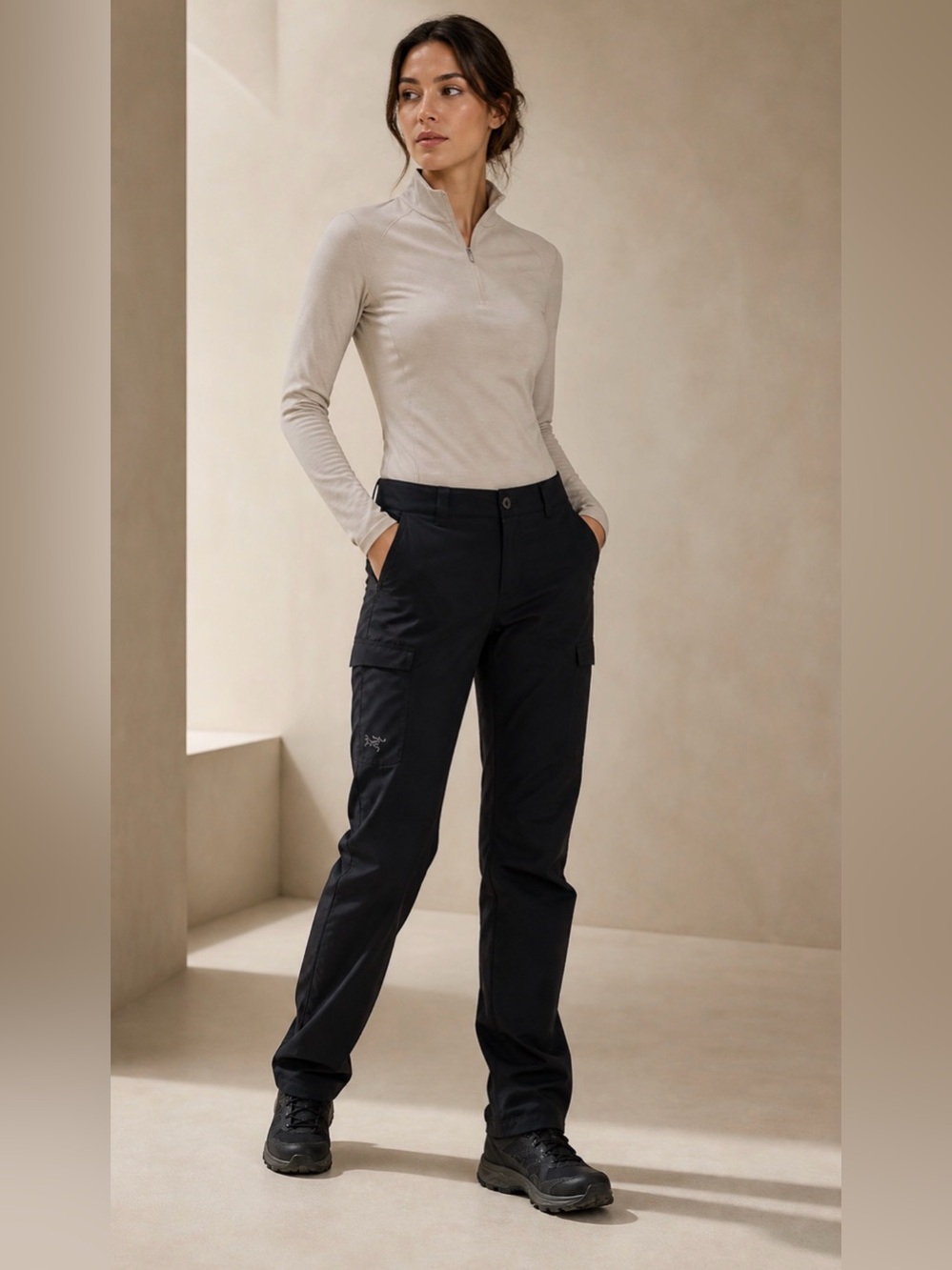 Arc'teryx Women's Black Cargo hiking Pants